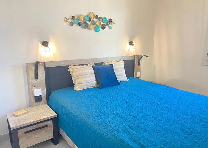Somptueux Appartement Renove En Bord De Mer